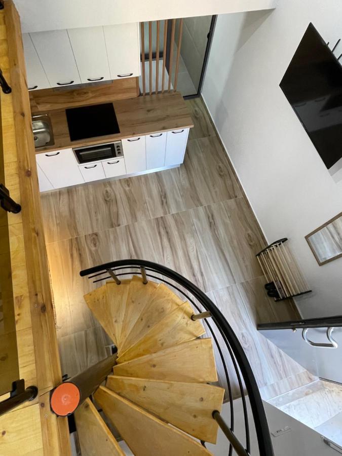 D&E Apartaments Tirana Kültér fotó