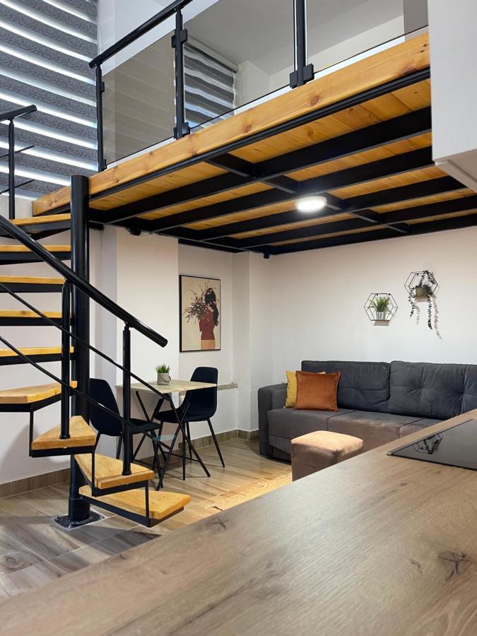 D&E Apartaments Tirana Kültér fotó