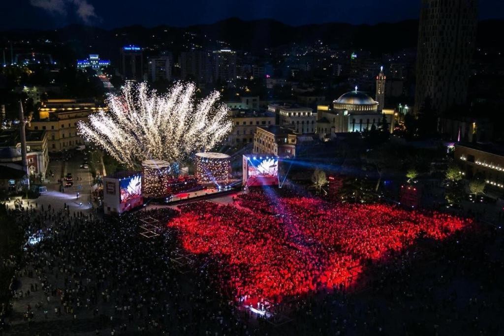 D&E Apartaments Tirana Kültér fotó